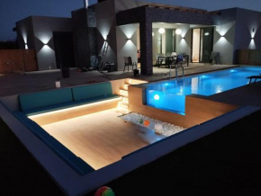 Paraga Luxury Villa